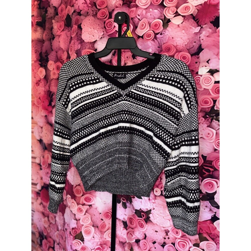 Marled Women’s Cropped Sweater S Black White Geometric V-Neck Knit Boho